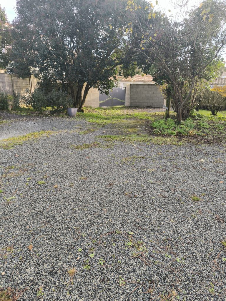 Terrain à Puilboreau 17138 660m2 217300 € - FRAG-24-12-23-4